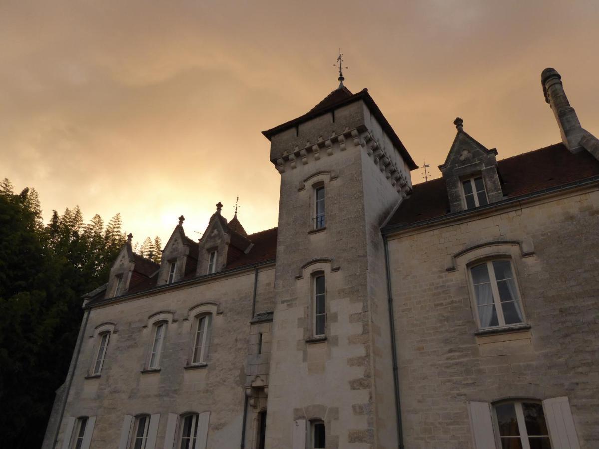 Chateau Des Salles Saint-Fort-sur-Gironde Экстерьер фото