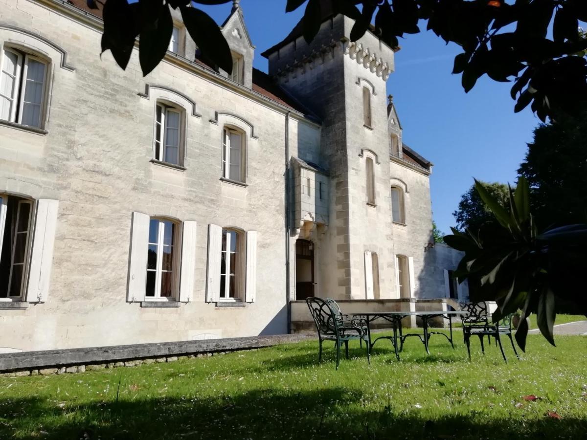 Chateau Des Salles Saint-Fort-sur-Gironde Экстерьер фото